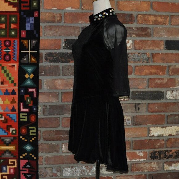 SixO Black Velvet Figure Skating Dance Competition Dress Sheer Sleeves L - Picture 5 of 11